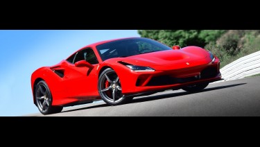 Stage de pilotage Ferrari F8 Tributo + Alpine A110S. Offrez un bon cadeau au Circuit du Laquais.