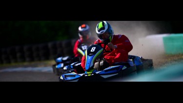 Endurance au Karting du Laquais au profit du Téléthon. Constituez une équipe de 2 pilotes et venez soutenir le téléthon.