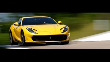 Stage de pilotage avec location d'une Ferrari 812 Superfast sur le circuit du Laquais.