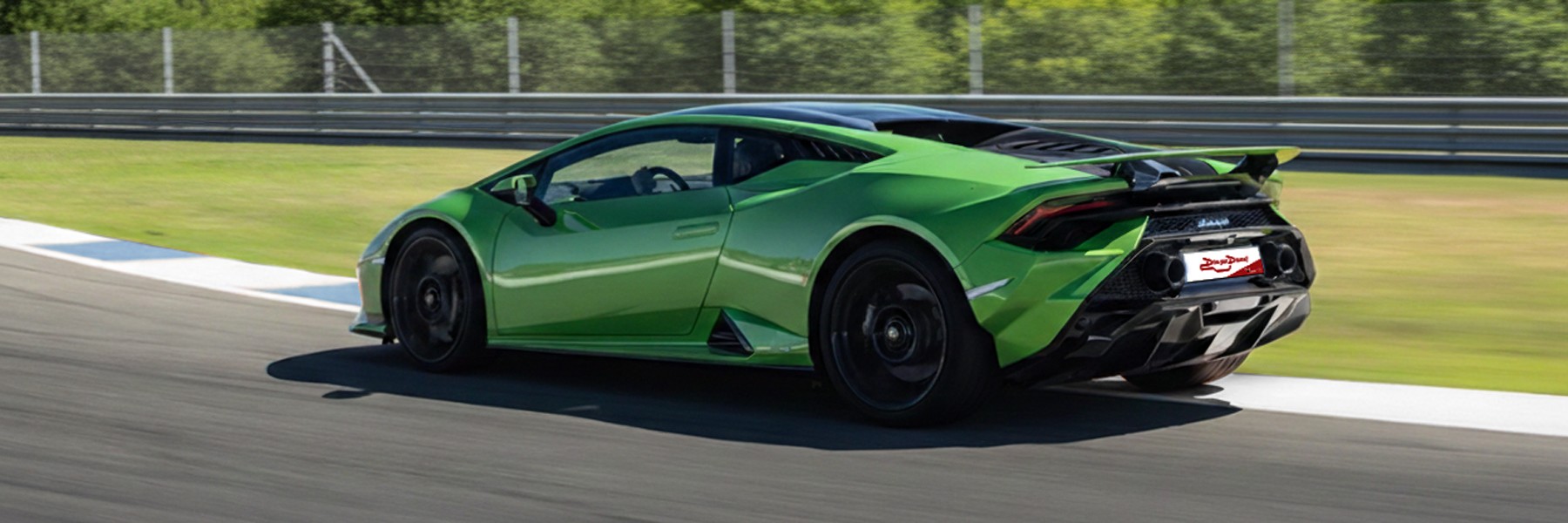 Stage de pilotage Lamborghini Huracan LP640 + Mercedes AMG GT R au Circuit du Laquais