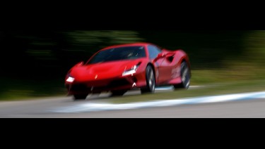 Offrez un bon cadeau pilotage au volant d'une Ferrari et Lamborghini au Circuit du Laquais.